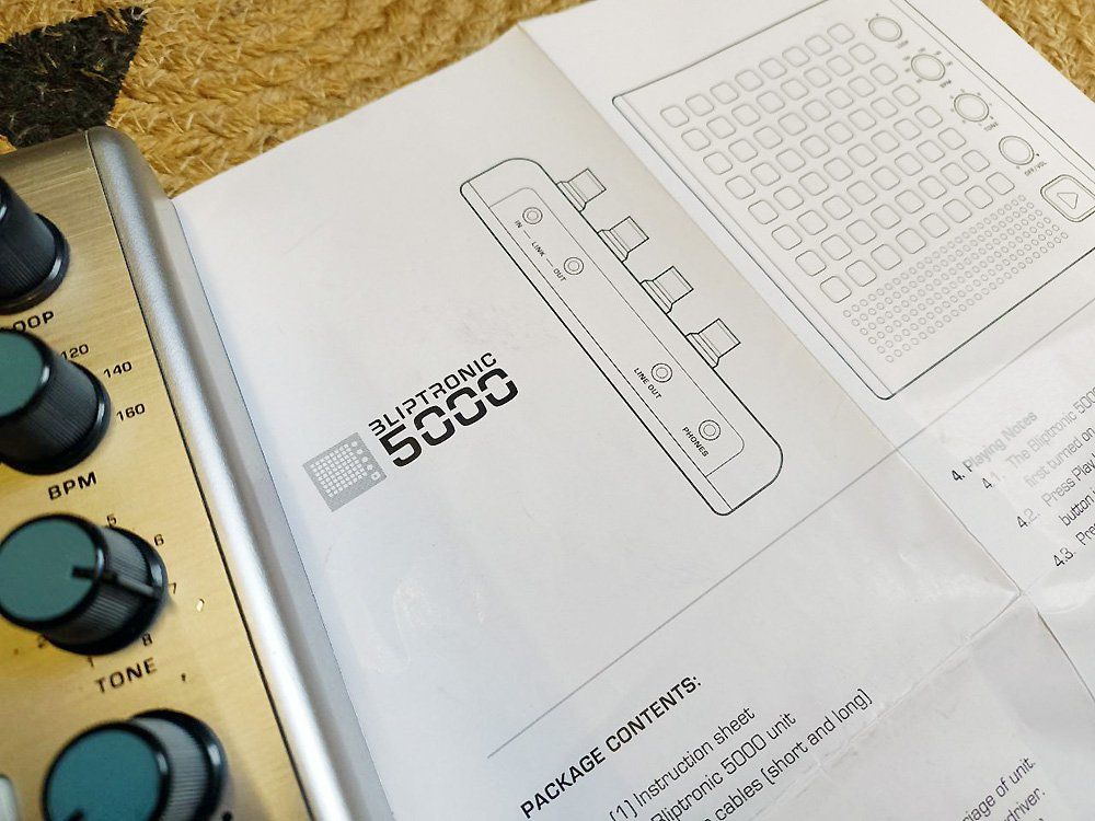 Spielzeuge: Think Geek Bliptronic 5000 Matrix Synth – Gebraucht aus Knonau von der_Alexan 3