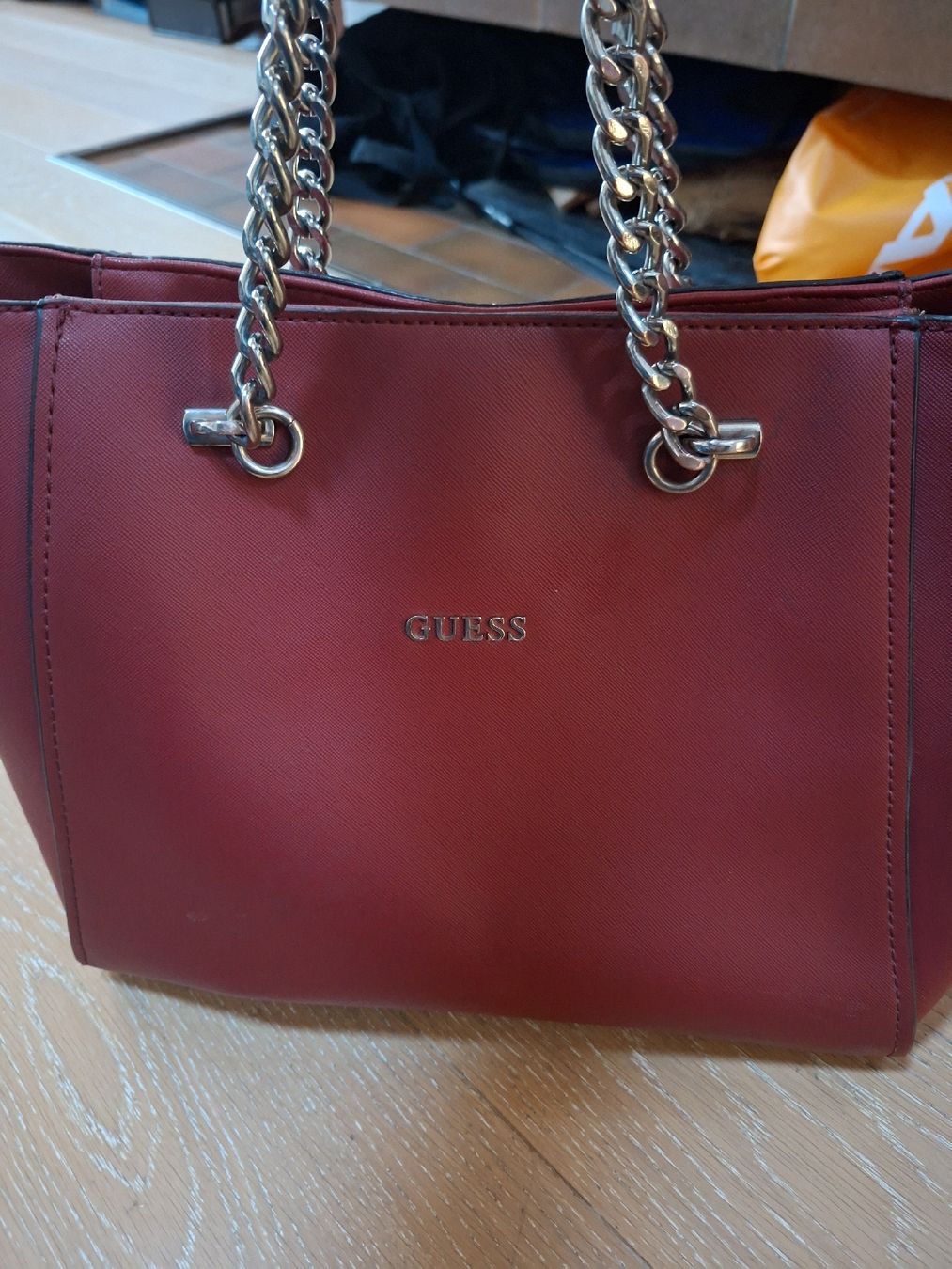 Guess Borse da donna: Sac à main Guess – Usato da Tannay venduto da v1n1p00h 2