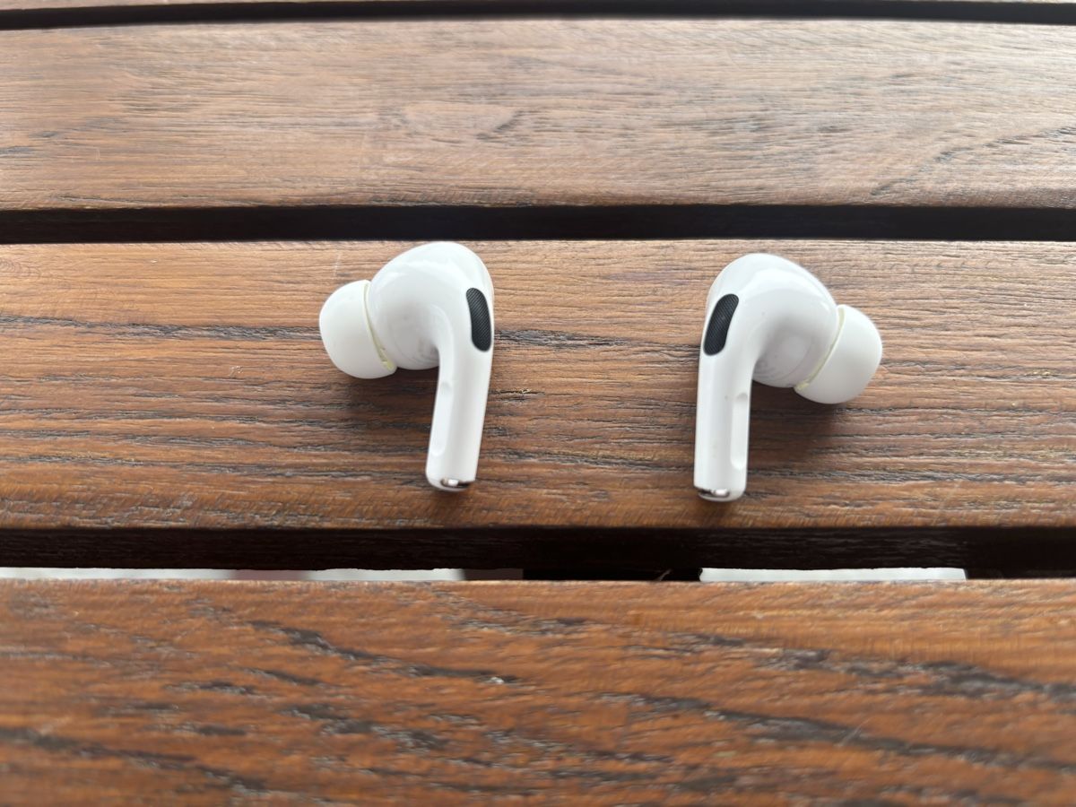Apple Cuffie: AirPods Pro 1. Gen ohne Gehäuse – Difettoso da Oberentfelden venduto da ced_8sjq 5