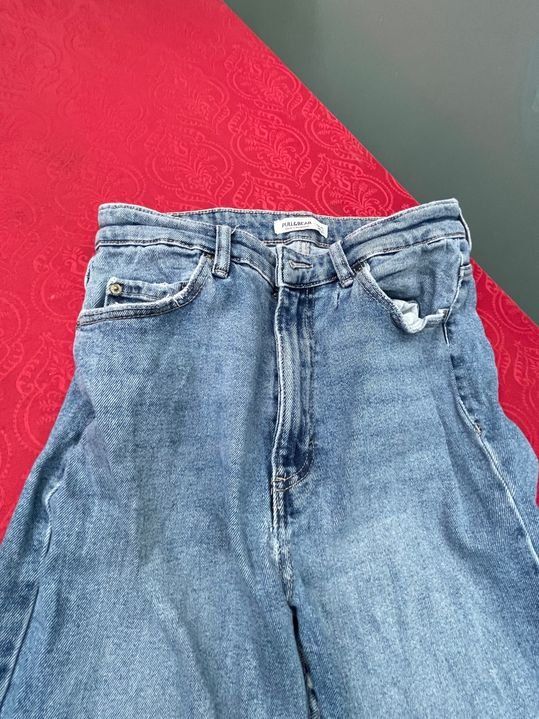 Pull&Bear Jeans: Damen Jeans blau 40 Marke Pull&Bear – Usato da Bergdietikon venduto da antovale 1