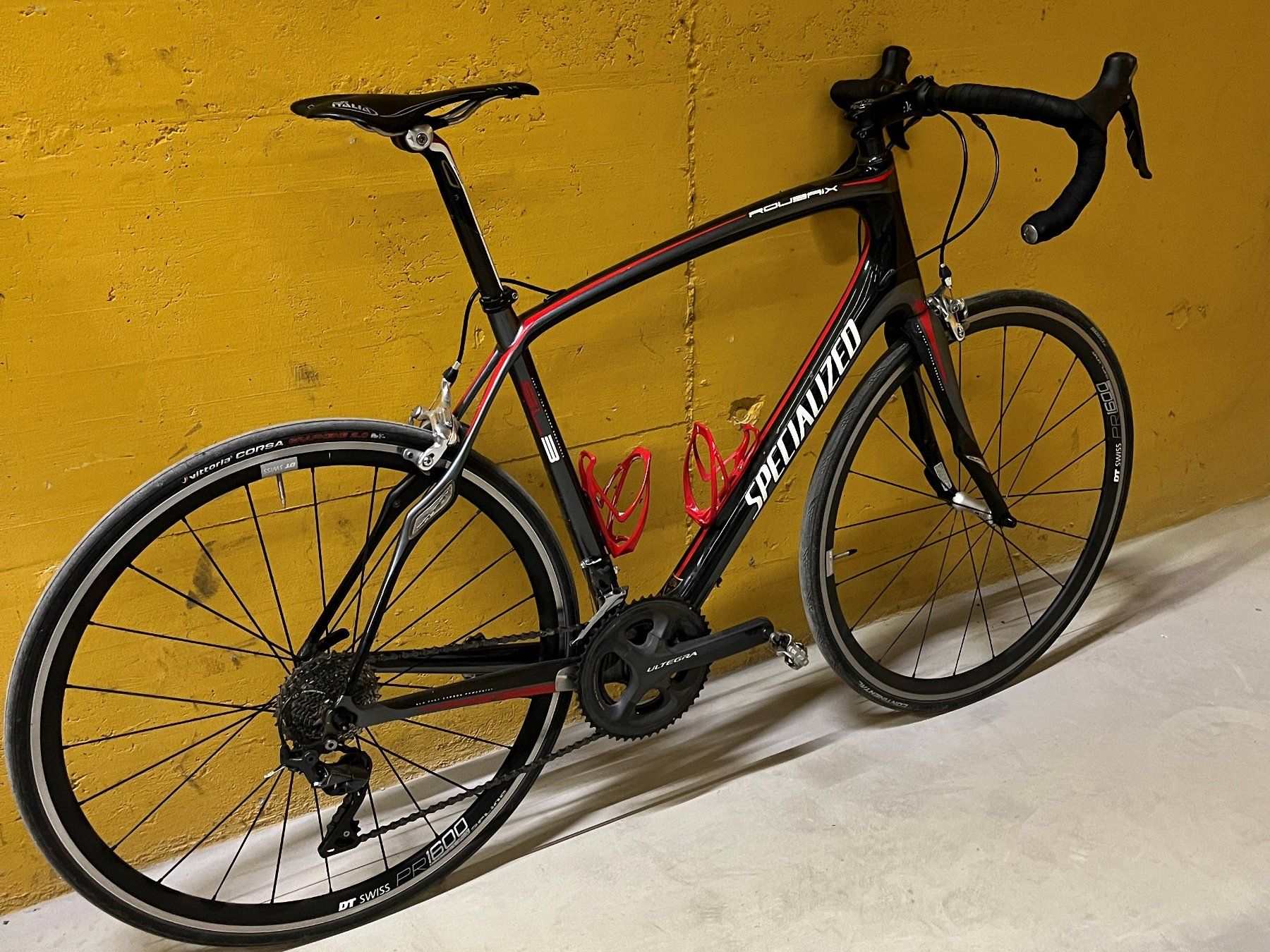 Specialized Velos: Specialized Roubaix Carbon, Gr. 57 – Gebraucht aus Bern von  2