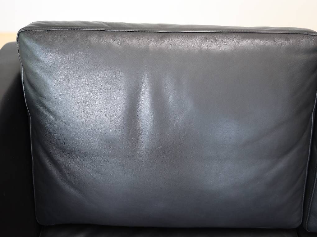 Hans J. Wegner Divani: Hans J. Wegner CH163 Sofa von Carl Hansen | Eiche & Leder – Usato da Meinisberg venduto da atelier_TILIJA 9