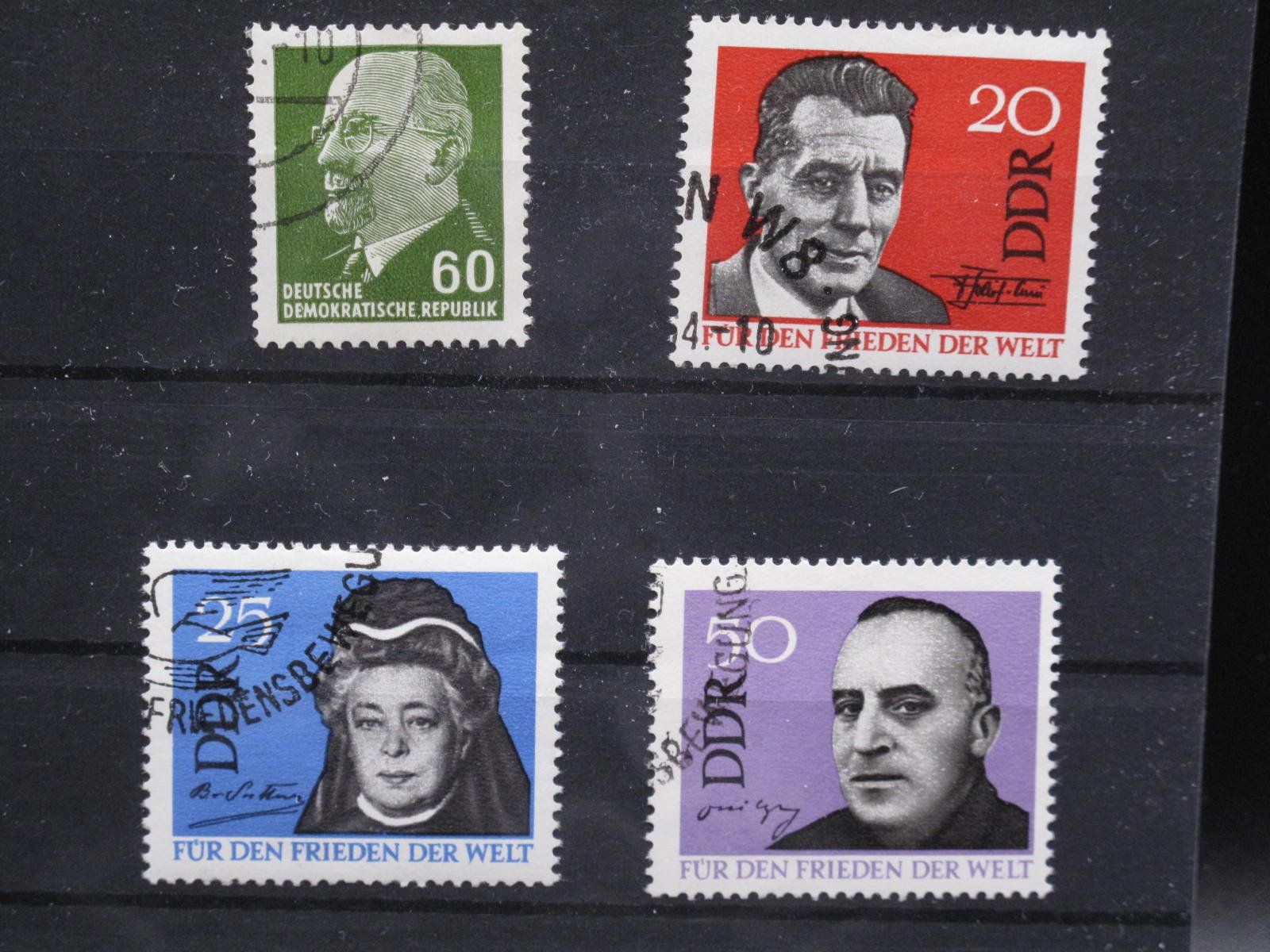 Tutti i francobolli: DDR 1964 Weltfrieden / Walter Ulbricht gest. – Usato da Wil SG venduto da fva01