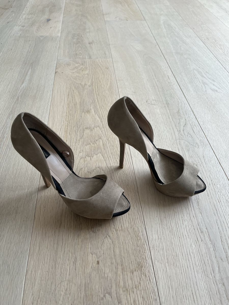 Zara Scarpe da donna: Zara High Heels Gr. 37 – Usato da Dübendorf venduto da Mayeh 2