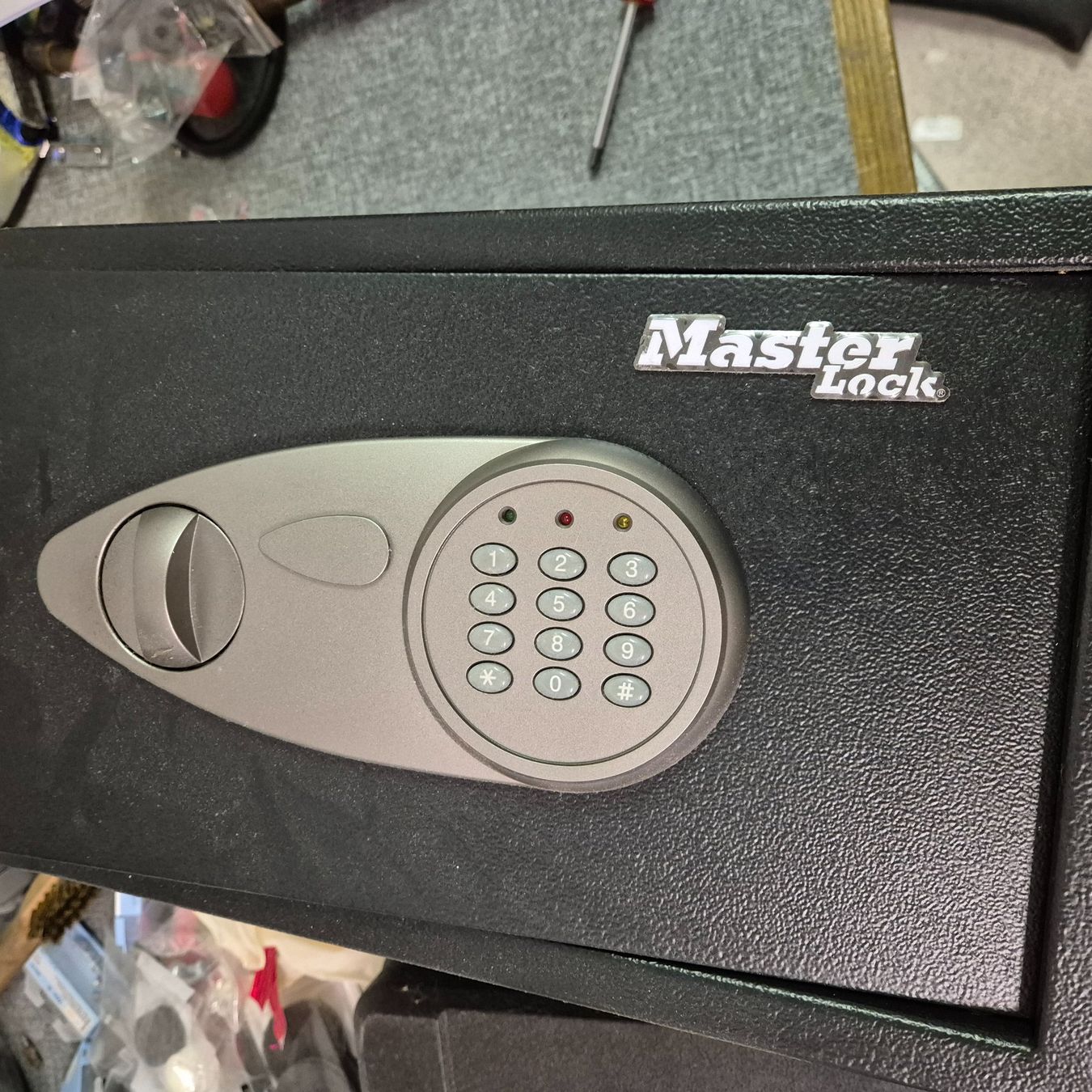 Coffre-fort: Tresor Master Lock – Neuf avec emballage d'origine à Berikon par Heiner89