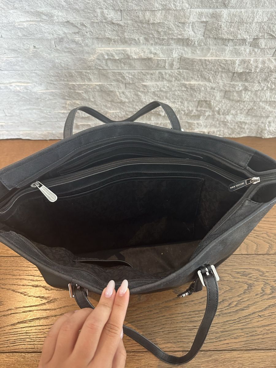 Michael Kors Borse da donna: Michael Kors Handtasche schwarz – Usato da Meilen venduto da ninifee20 4