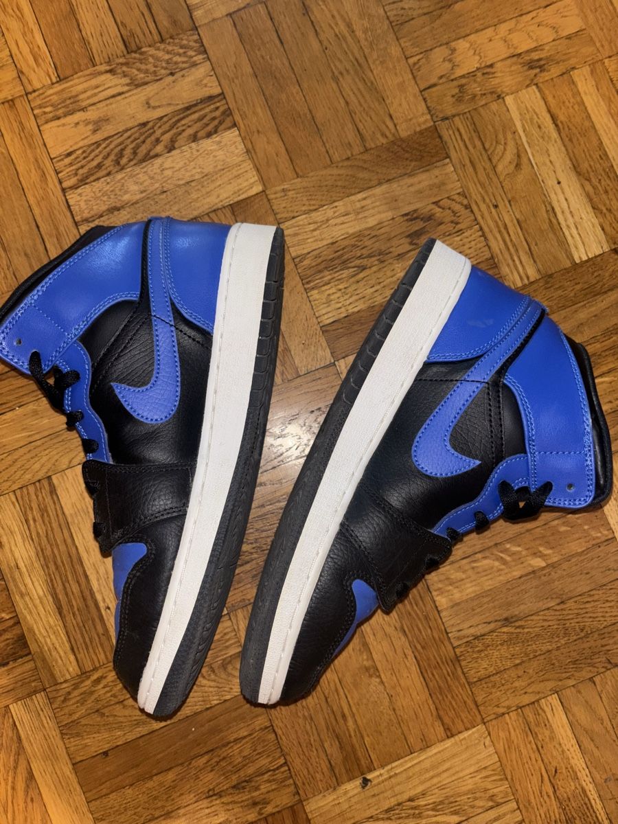 Jordan Scarpe da uomo: Jordan 1 Mid Royal Blue – Nuovo (secondo la descrizione) da Chêne-Bougeries venduto da sor_9rzp