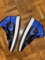 Jordan 1 Mid Royal Blue