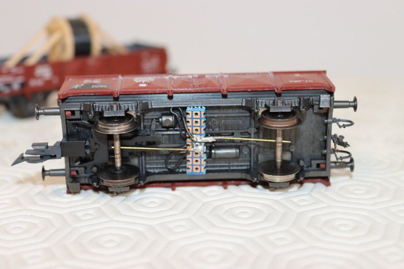 Roco Modellini di ferrovie: 2 Roco Güterwagen ( 697 ) – Usato da Kerzers venduto da Winu64 6