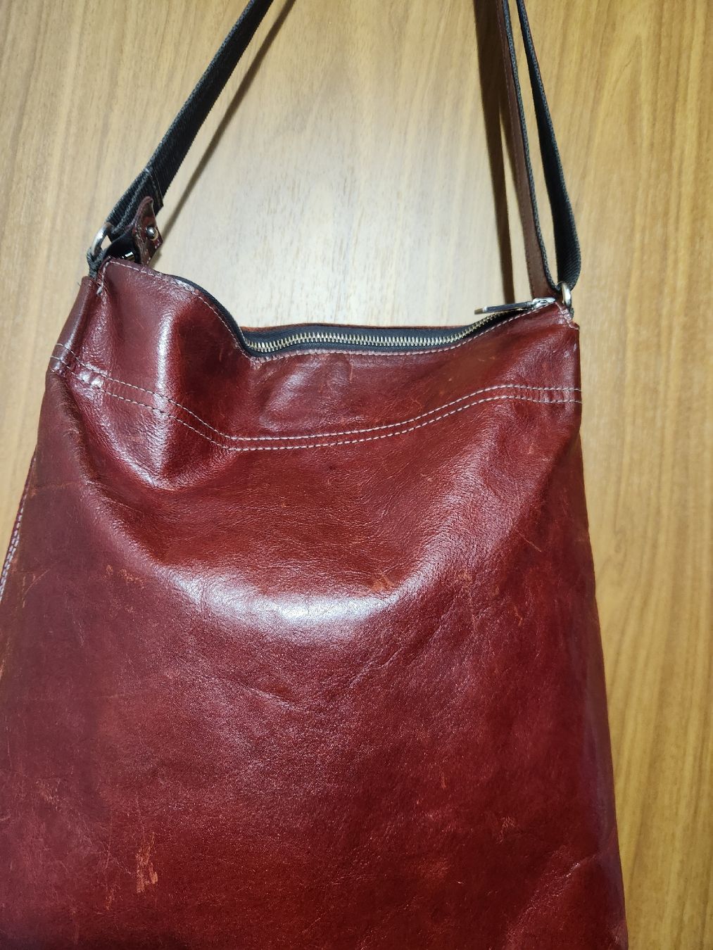 Taschen: Sac en cuir bordeaux marque Nuda  – Gebraucht aus Niedergösgen von Eva2410 7
