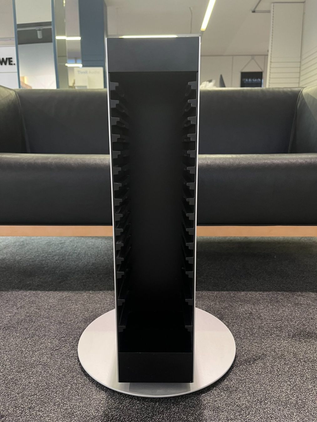 Racks & Ständer: BeoSound 2300 / 2500 / 3000 / 3200 / Ouverture Standfuss – Gebraucht aus Hochdorf von av-electronics 3