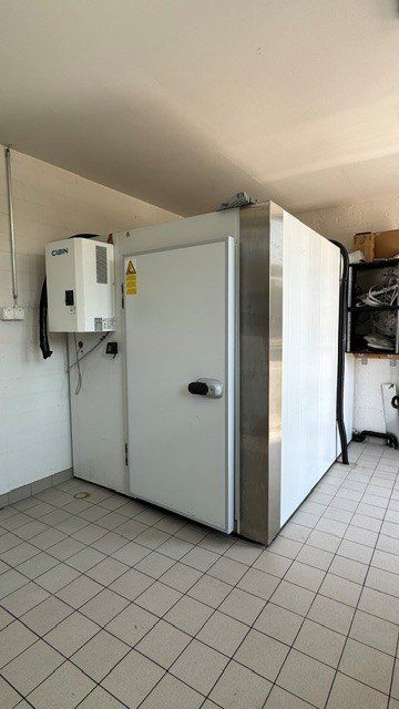 Frigoriferi & Refrigeratori: Kühlzelle – Usato da Wädenswil venduto da Jonygeilo
