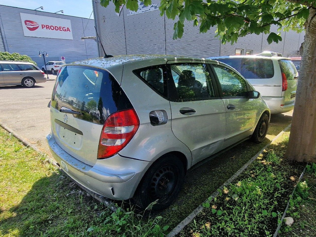 Mercedes-Benz Automobili: Mercedes A-Klasse – Difettoso da Biberist venduto da san_6pvc 3