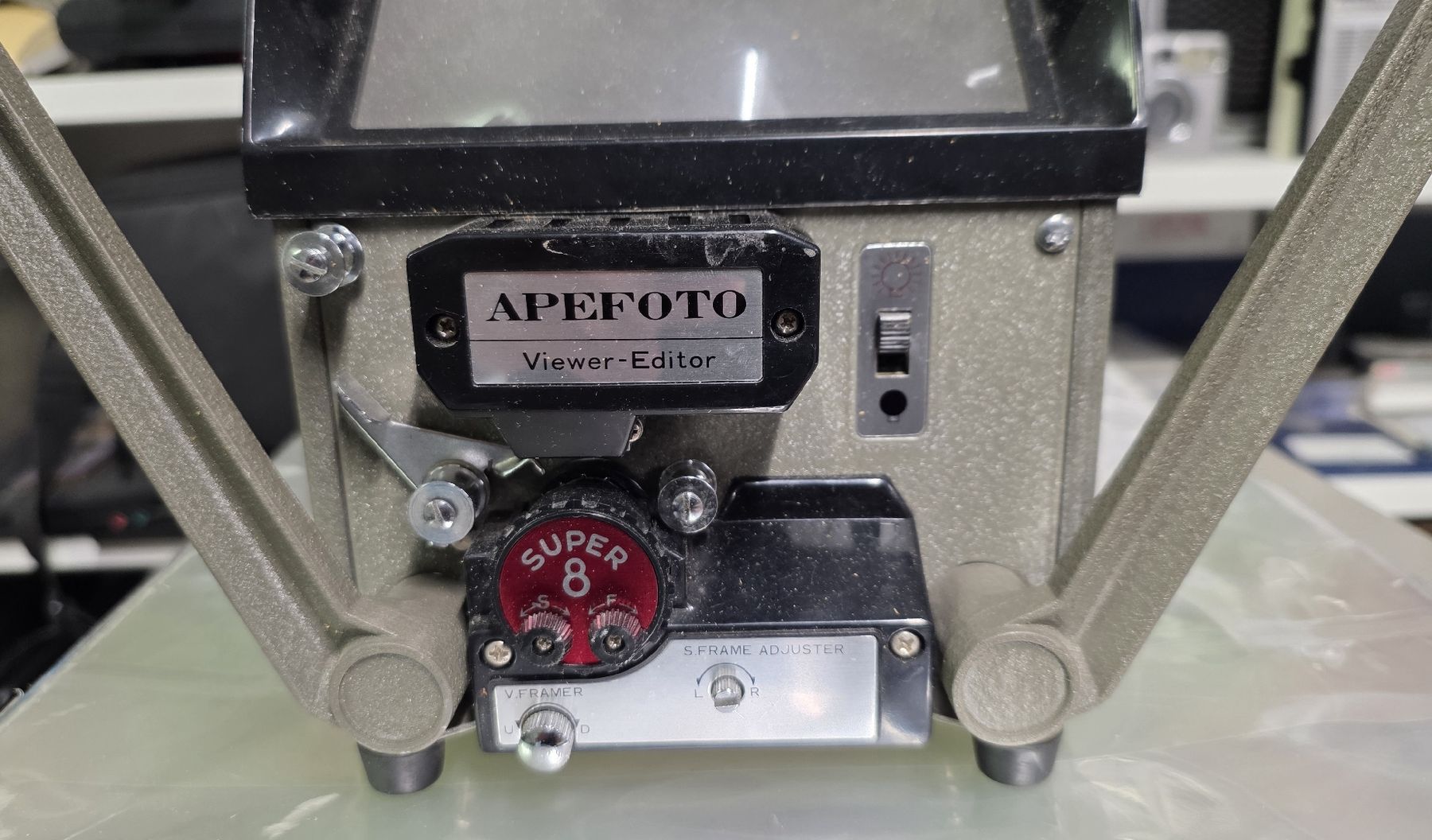 Pellicole: Apefoto Super 8 Viewer-Editor – Difettoso da Reinach BL venduto da _MasterK_ 1