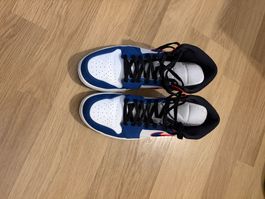Jordan 1 Mid Multi-Color Swoosh