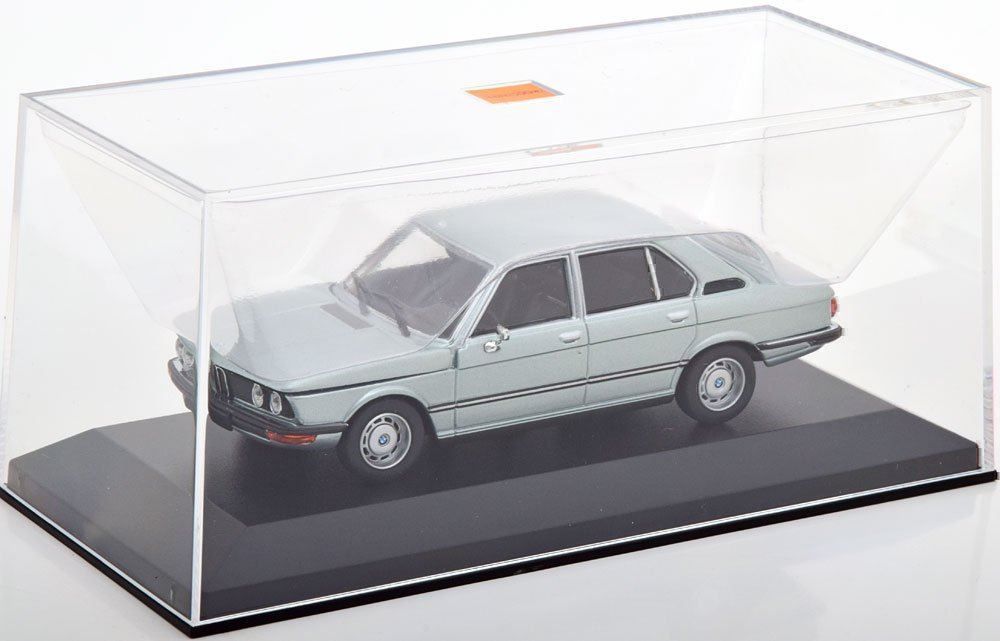 BMW Modellini d'auto: BMW 520 E12 Phase I 1972-1976 hellblau met.      1:43 – Nuovo e nell'imballaggio originale da Gerlafingen venduto da espero88 8