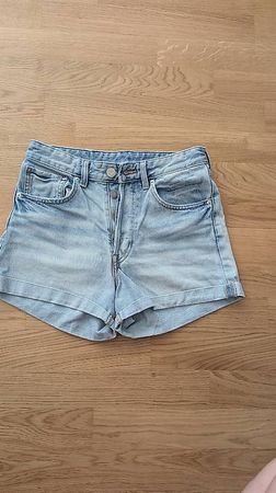 Shorts gr 36