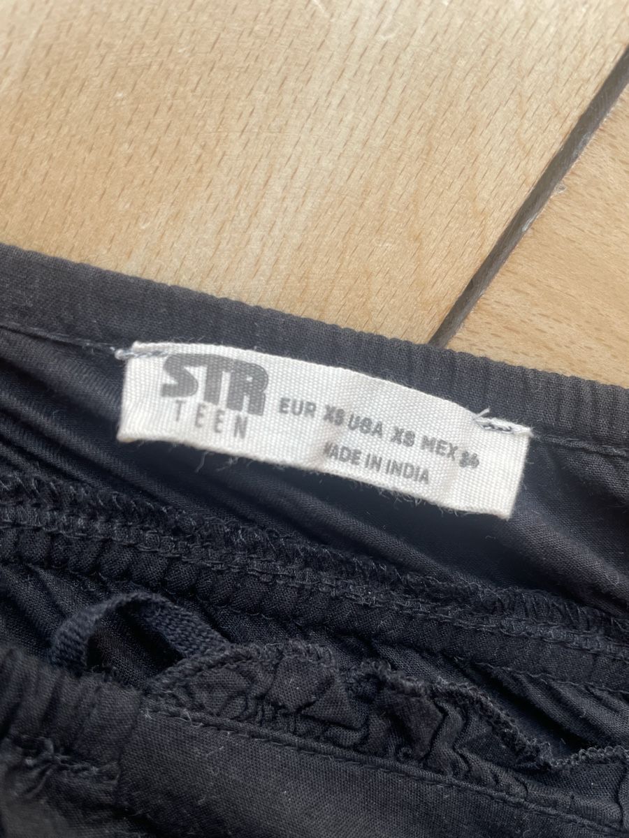 Stradivarius Top: Top Stradivarius Damen neu XS – Nuovo (secondo la descrizione) da Zürich venduto da ali_v5n8 6