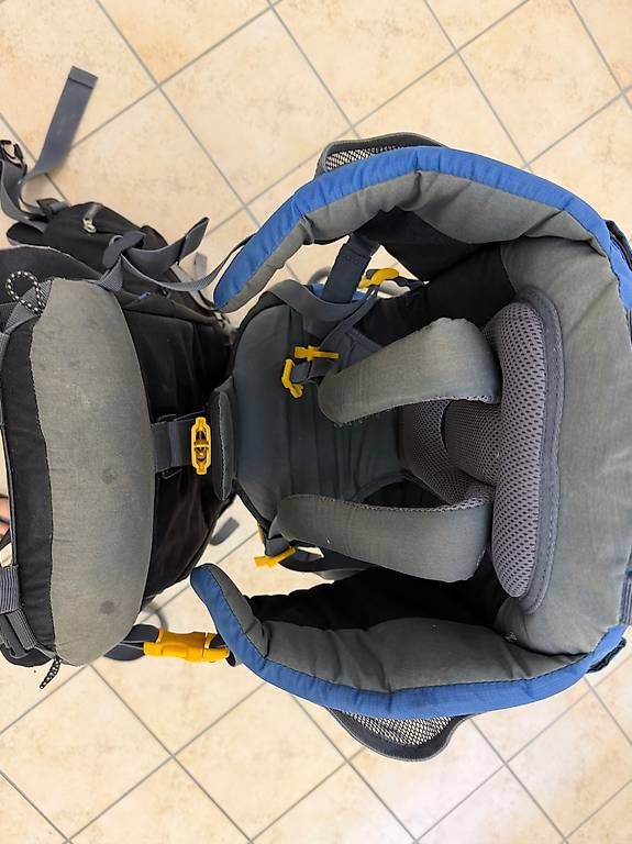 Porte-bébés ventraux & dorsaux: Sac à dos porte bébé Deuter – D'occasion à Morges par salamat78 2