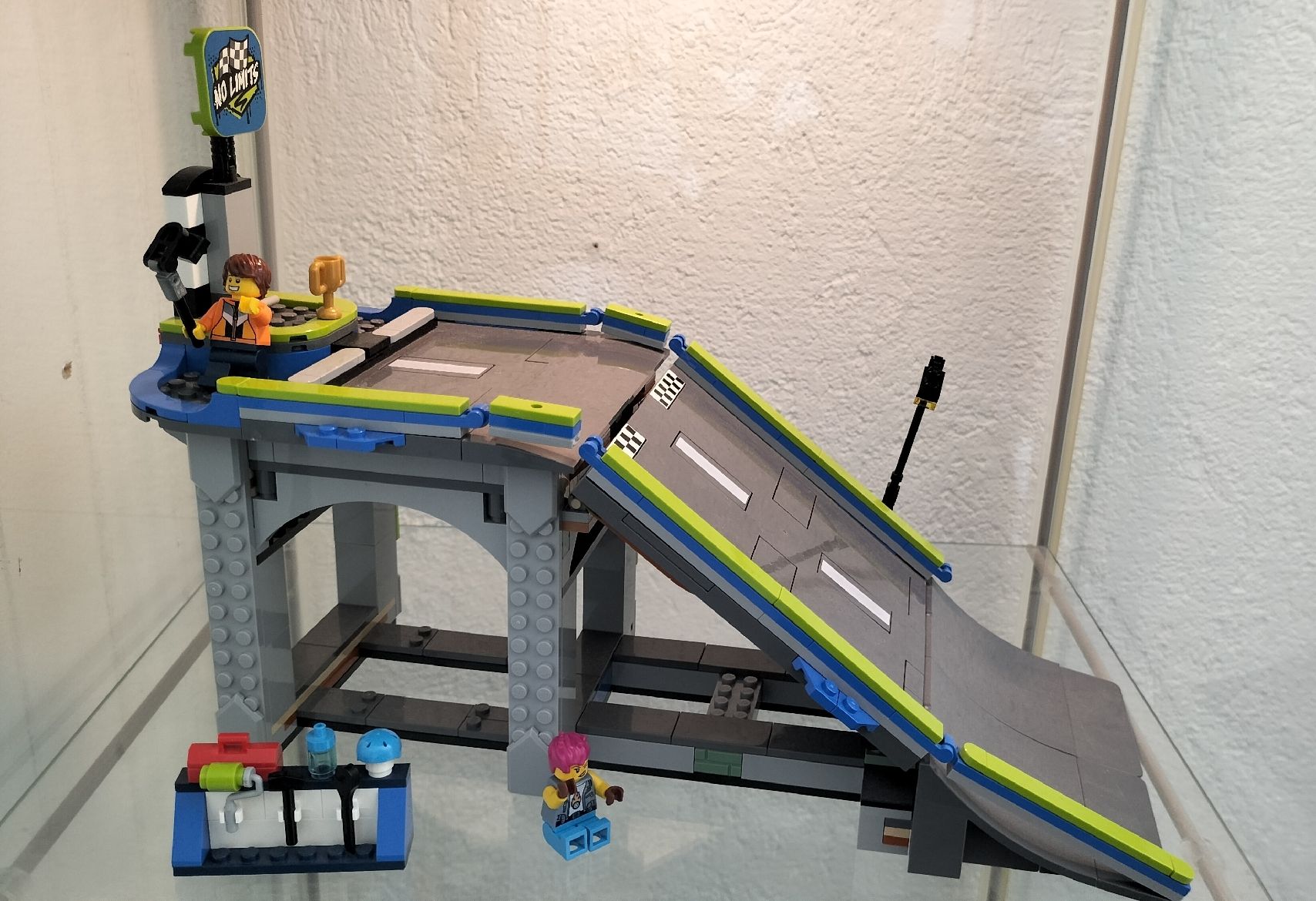 Lego Kit di costruzioni: Lego City 50460 + 60458 – Usato da Heimenschwand venduto da Gurnigel0 4