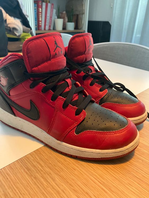 paire de Jordan rouge/ roter Jordan Pare Nike (Gebraucht) in Vesenaz ...
