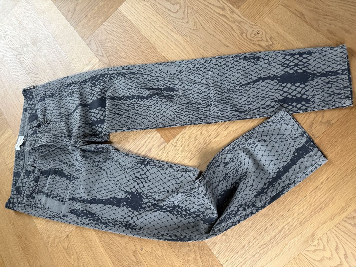 Diesel Pantaloni: Diesel Hose – Usato da Sennhof venduto da tom_zhf6