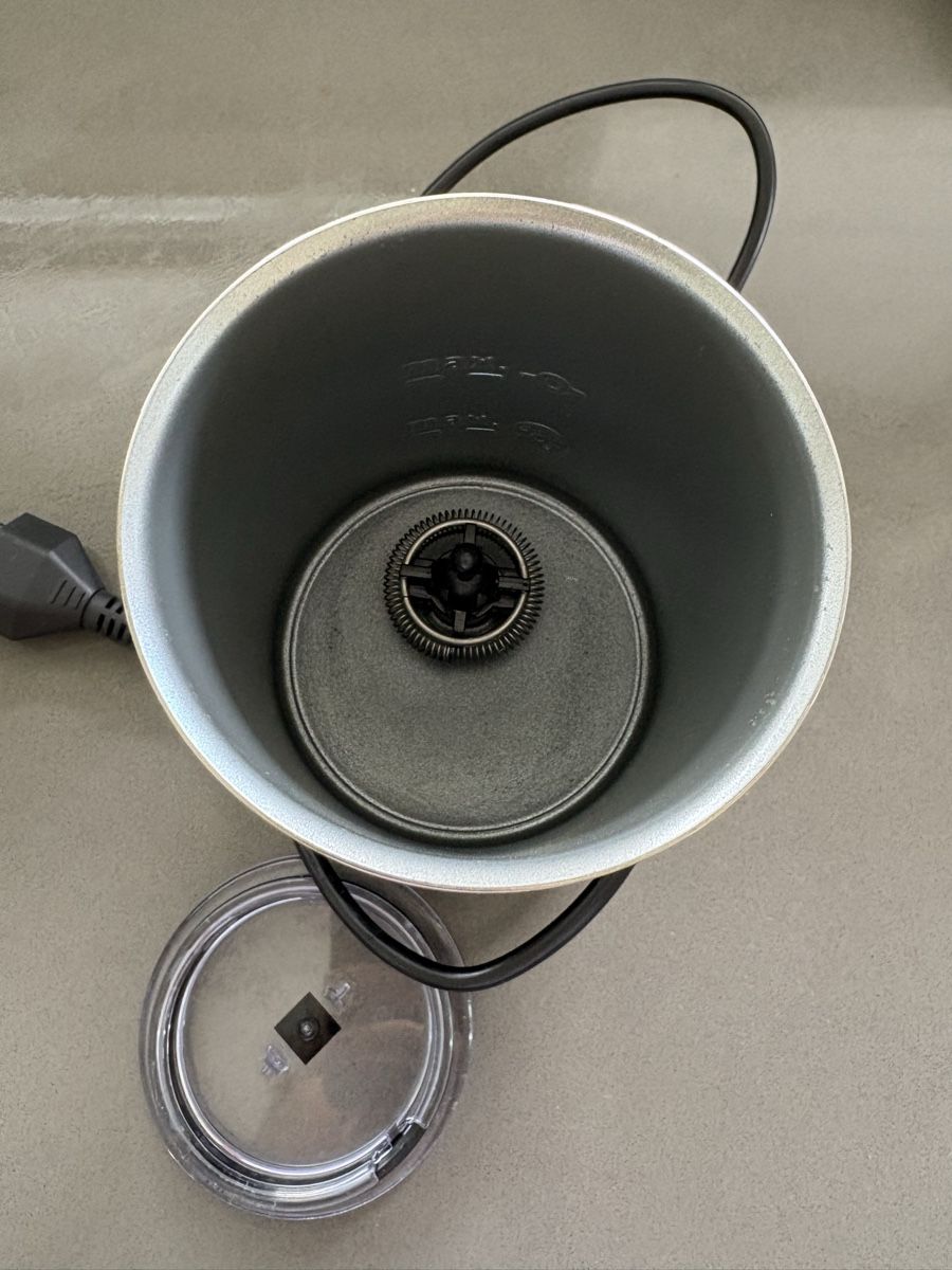 Appareils de cuisine:  Nespresso Milchschäumer – D'occasion à Hedingen par simone8908 1