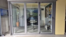 3 Teilige Glasfaltwand nach aussen öffnend