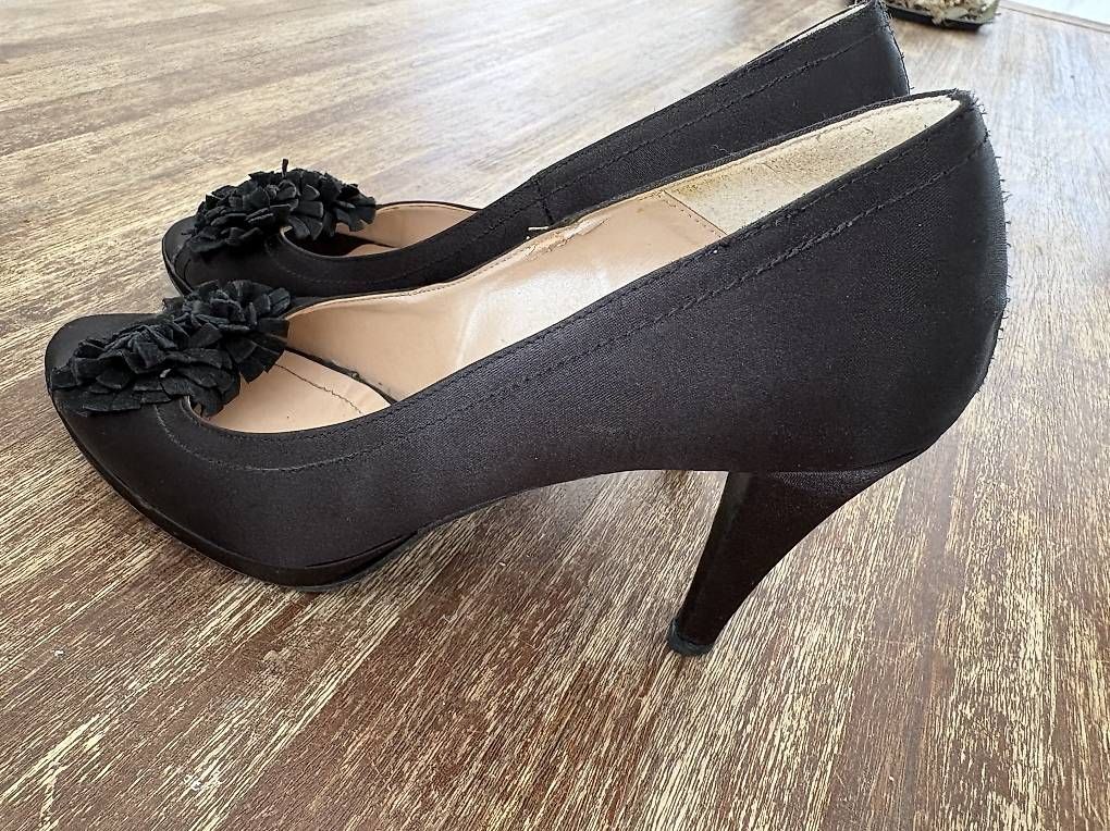 Scarpe da donna: Damenschuhen gr.38 – Usato da Hinwil venduto da camposlu 1
