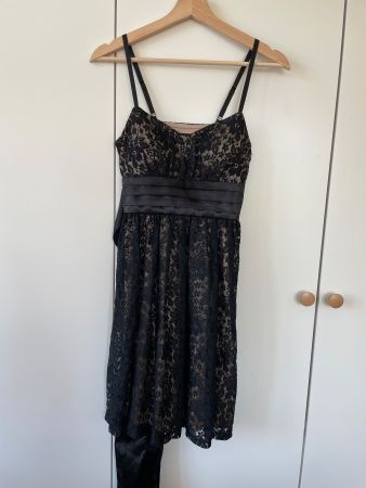 Laura Scott evening Cocktailkleid / Spitzenkleid Gr. 34