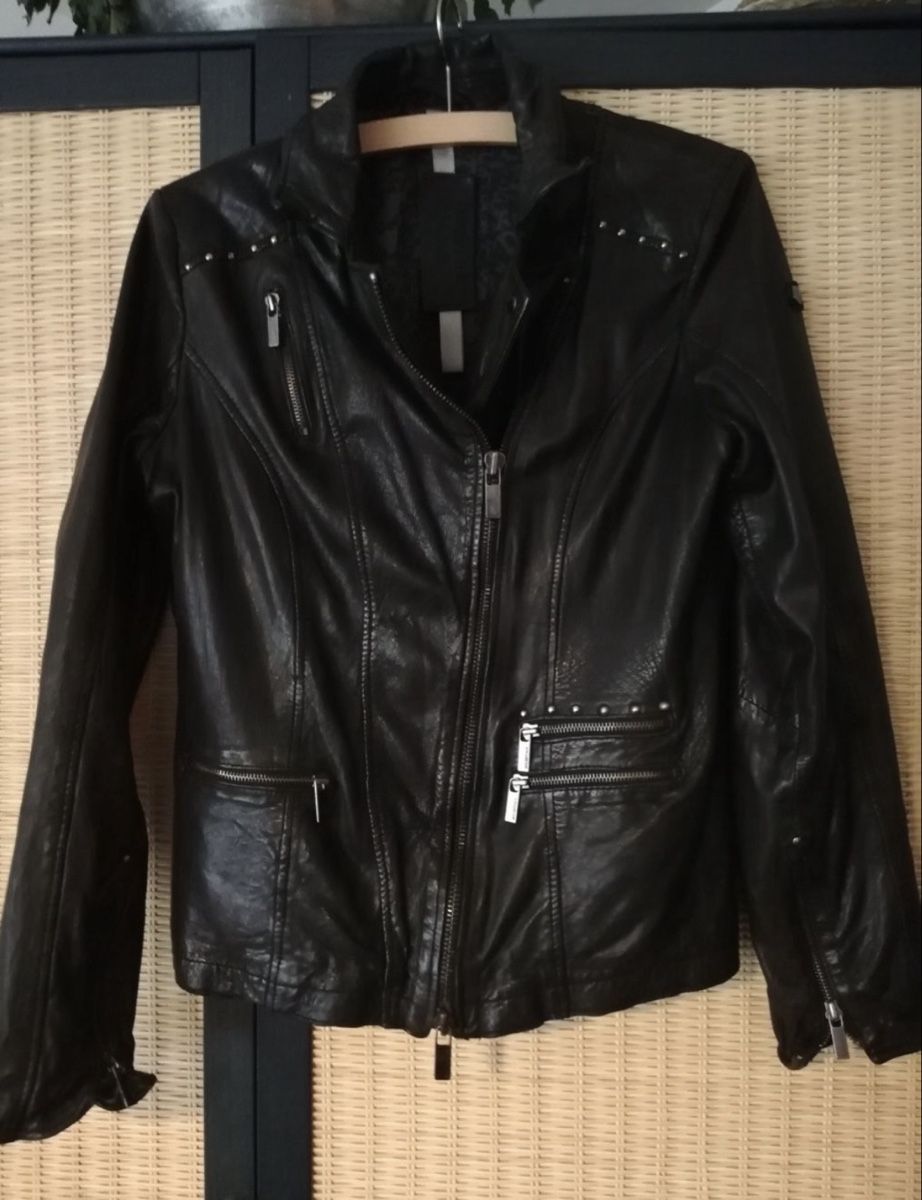 Jacken: Echte Lederjacke ( Schwarz) Original Preis 400 Fr.- – Gebraucht aus Fahrweid von Florarose 2