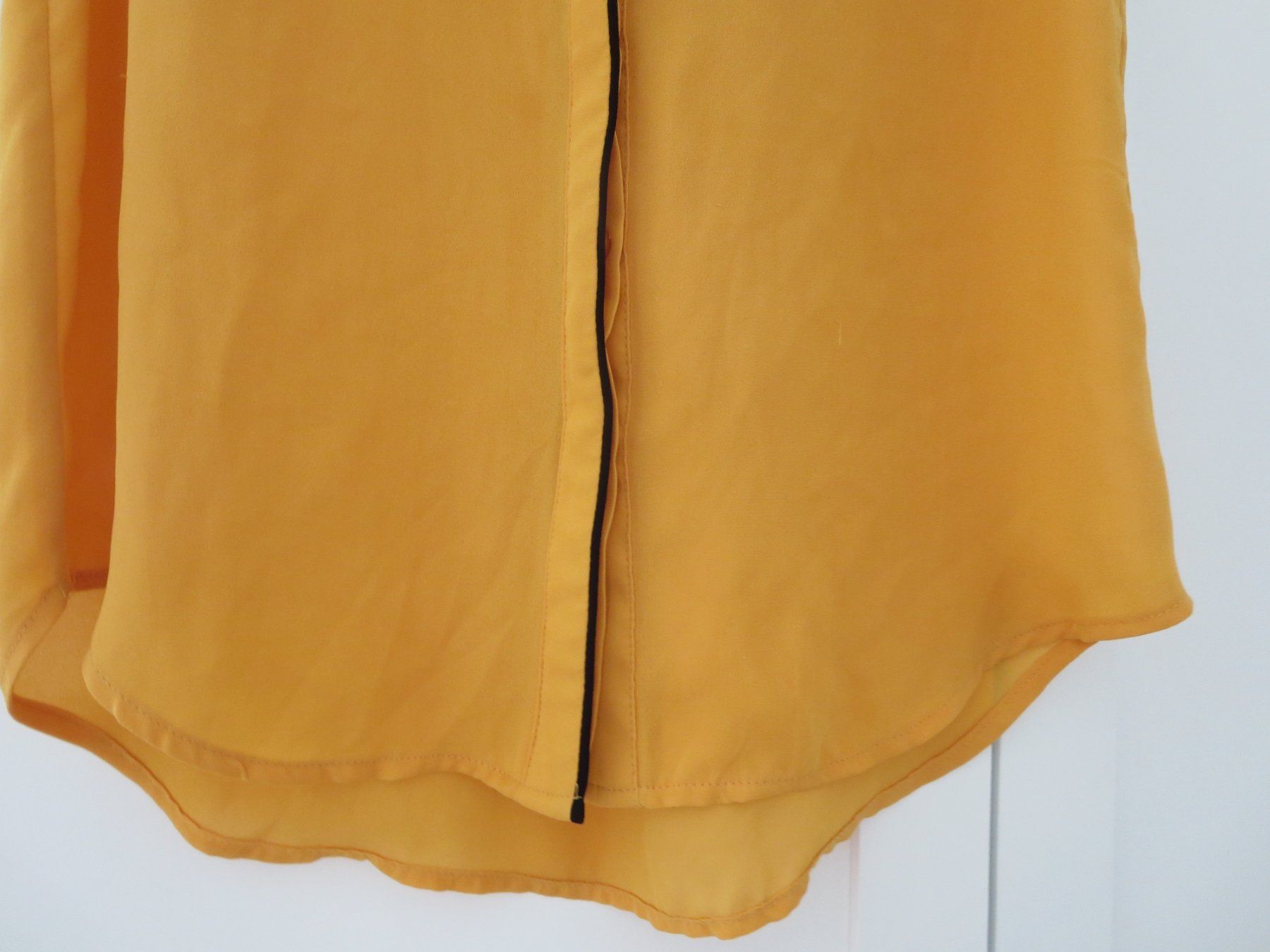 Blusen: 2 Damen Sommer-Blusen /Gr. 36 – Gebraucht aus Wallisellen von Arvenstube 6