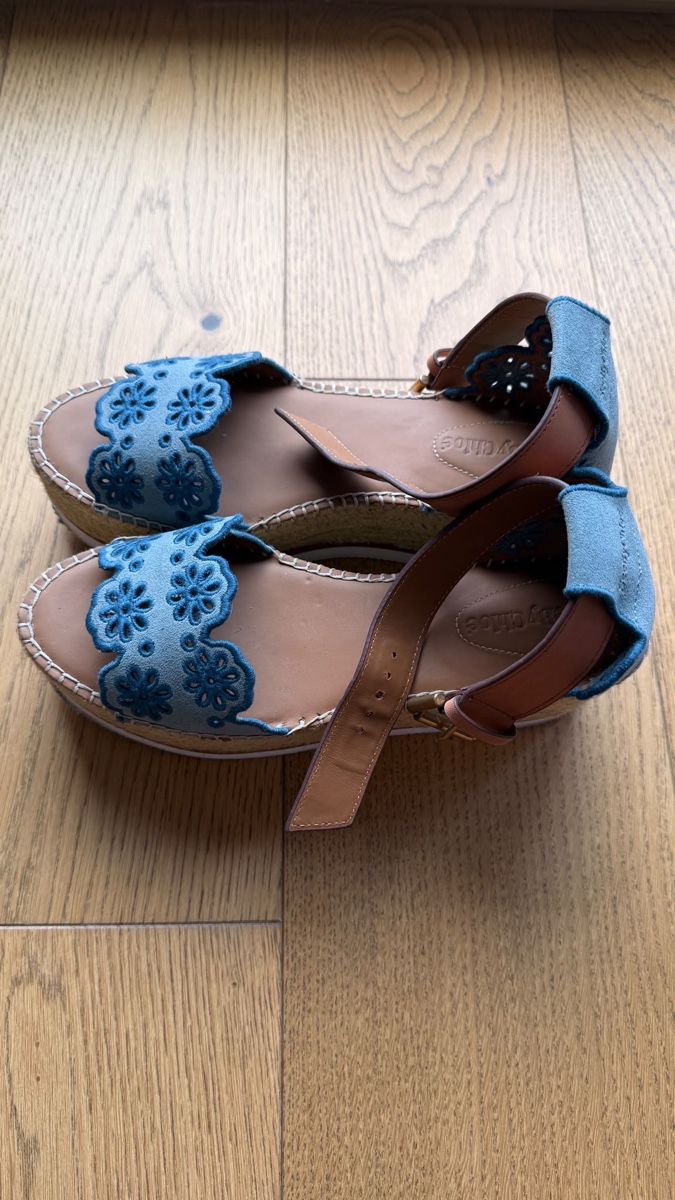 Chloé Chaussures femmes: See by Chloé Sandals Size 36.5 – D'occasion à Horgen par mcgheec8 3