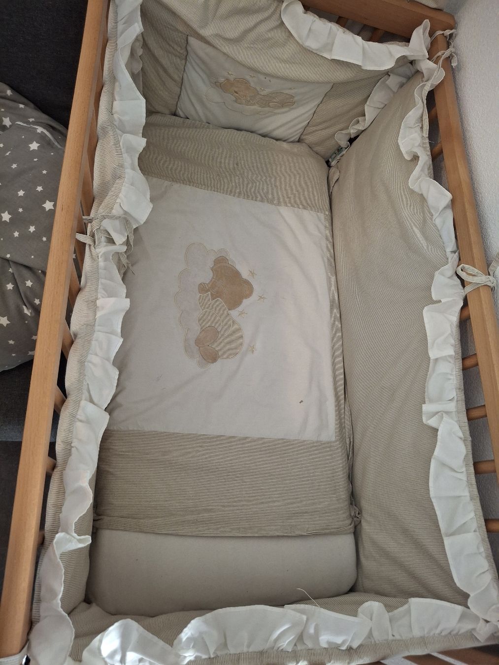Letti: Schöne gute Baby Wiege Bett – Usato da Lütisburg venduto da ALSImmobau 2