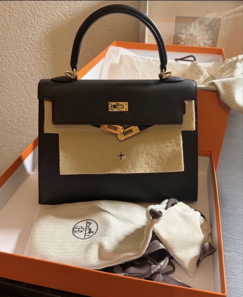 Hermès Taschen für Damen: HERMÈS Kelly 25 – Neu (gemäss Beschreibung) aus Pfäffikon SZ von happy.life 1