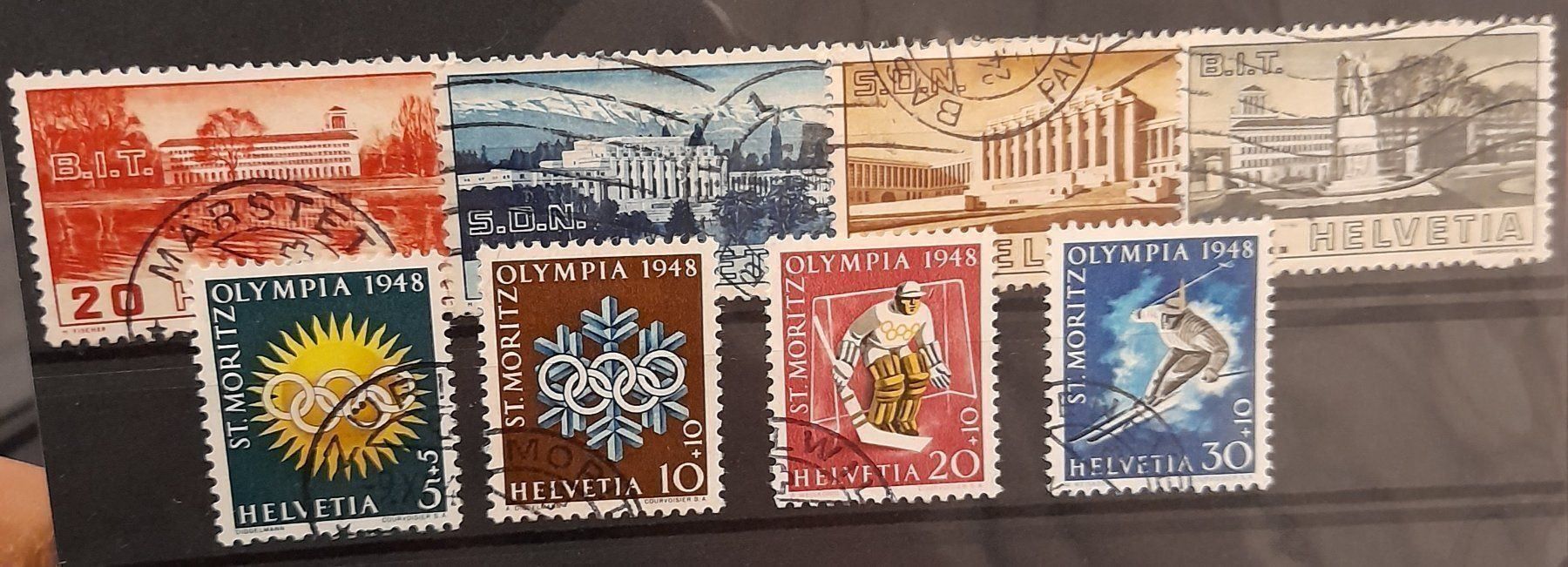 Tutti i francobolli: Olympische Winterspiele/Arbeitsgebäude – Usato da Balgach venduto da SIMEON27