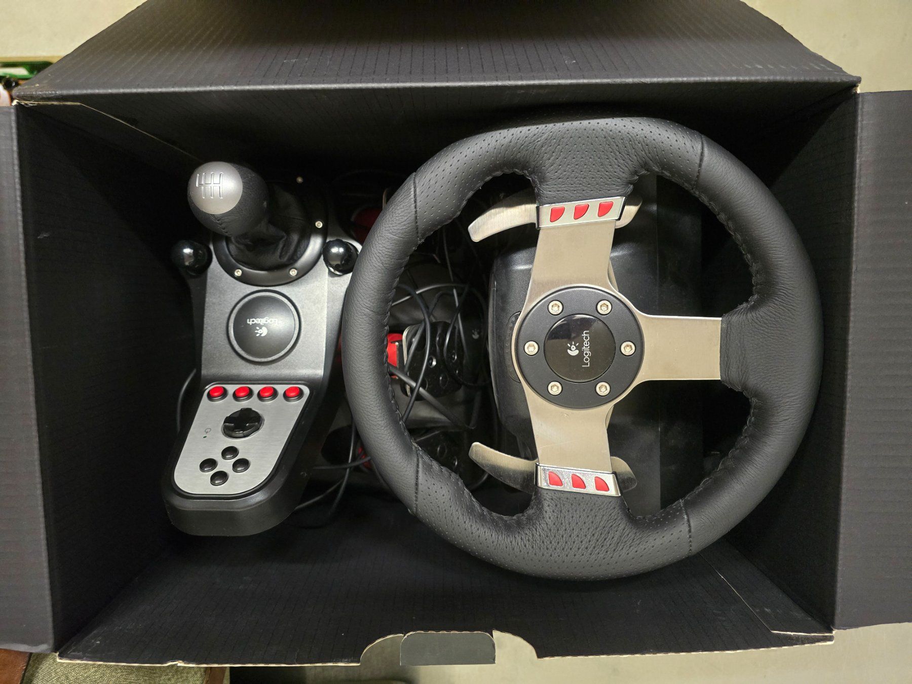Logitech Controller: Logitech G27 Lenkrad – Nuovo (secondo la descrizione) da Gerlafingen venduto da auniho