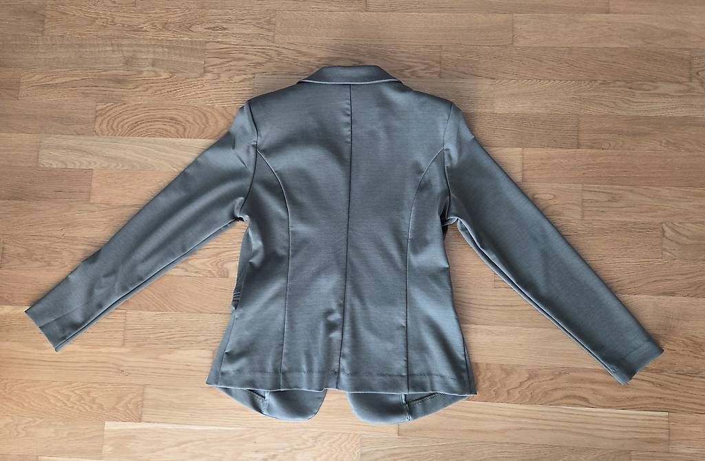Completi & Tailleur: Damenblazer olive gr. L – Nuovo (secondo la descrizione) da Oberbüren venduto da Lupo_7kxf 2