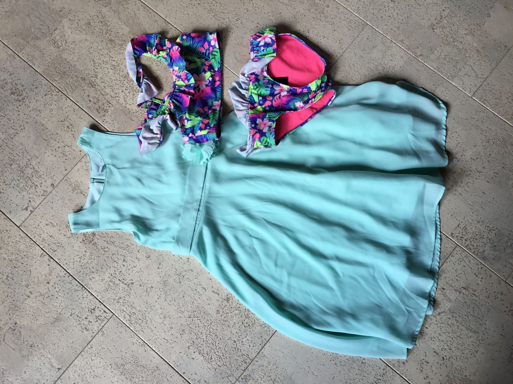 Lotti & Set di vestiti: Kleiderpaket Mädchen Gr 140 – Usato da Wattwil venduto da charlie11 3