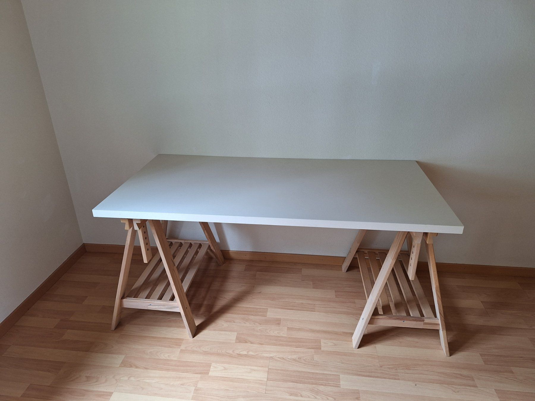 Ikea Scrivanie: Höhenverstellbarer Schreibtisch – Usato da Cazis venduto da ChristinaGu 1