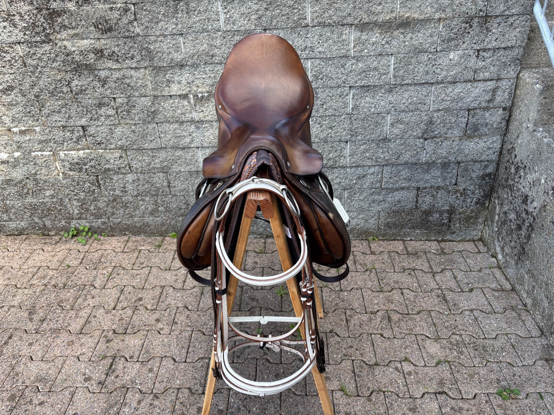 Selle & Accessori: schöner Vielseitigkeitssattel von E. Nyffenegger Bern – Usato da Feldbach venduto da Fea1 4