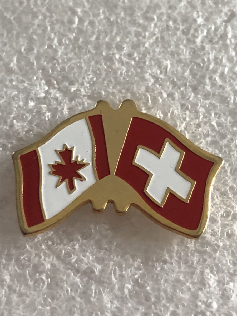 Spille & Fermagli: Pin Canada/Switzerland Flag – Usato da Osogna venduto da goodthingme 1