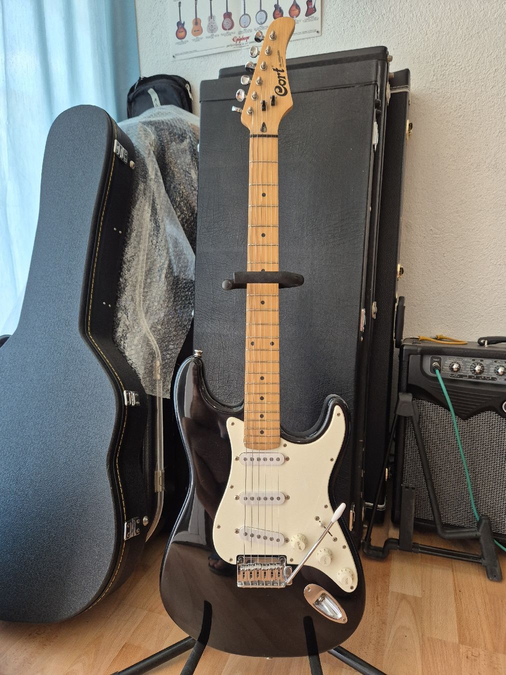 Cort Strumenti musicali: Cort E-Gitarre stratocaster Style  – Usato da Dielsdorf venduto da 7TheRockDoc9