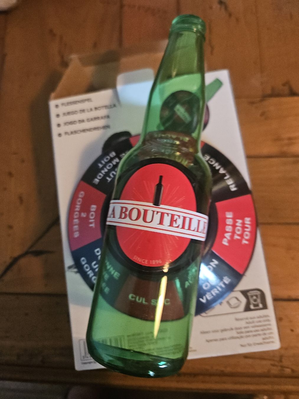 Spiele: jeu de la bouteille – Gebraucht aus Thônex von lacomtessedesfees