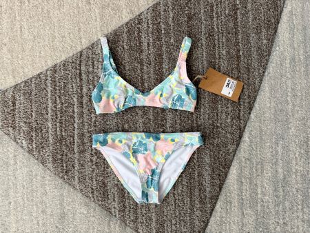 Badeanzug Beach Mountain für Mädchen Gr.140 NEU