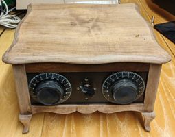 Röhrenradio Hersteller unbekannt