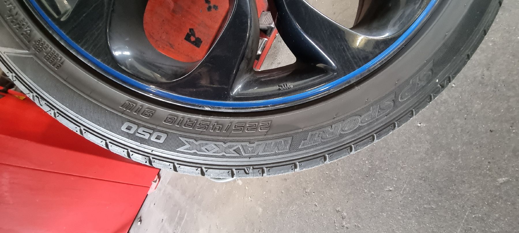 Pneumatici & Ruote complete: Subaru Edition Blue Felgen – Usato da St.Gallen venduto da stefansmu 1