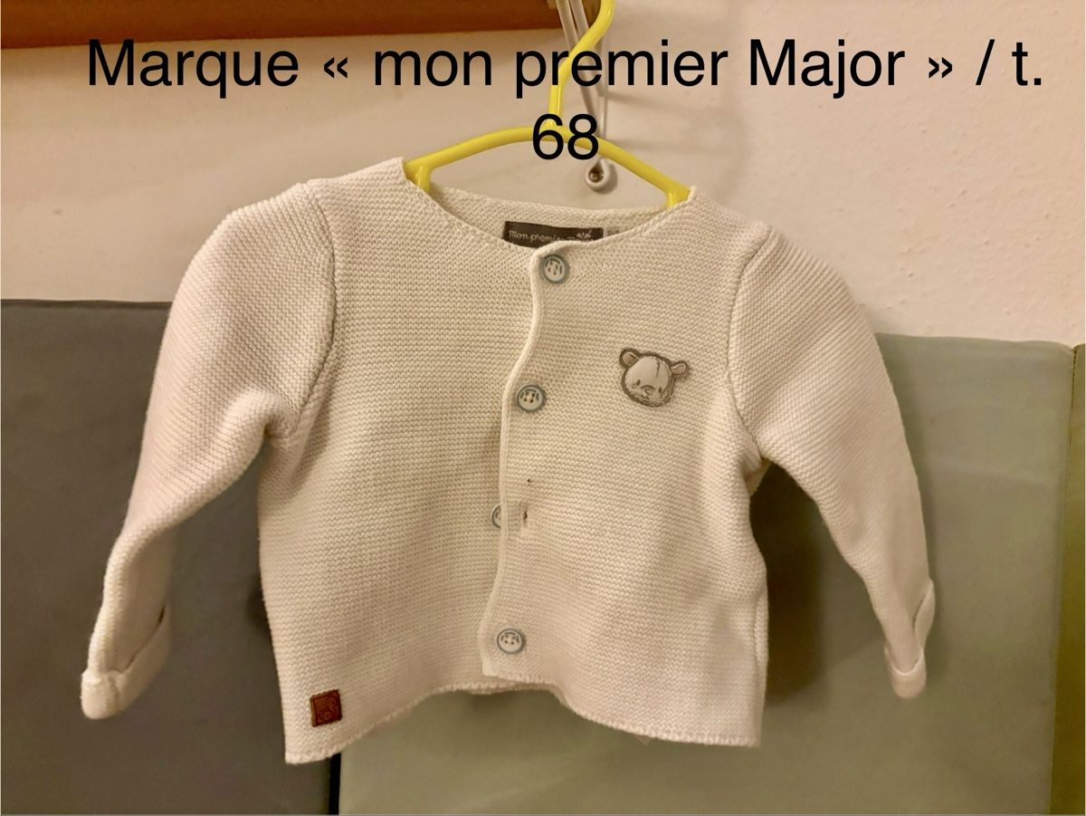 Lotti & Set di vestiti: Lot de 4 jaquettes taille 0-3 mois – Usato da Biel/Bienne venduto da Milenegc 2