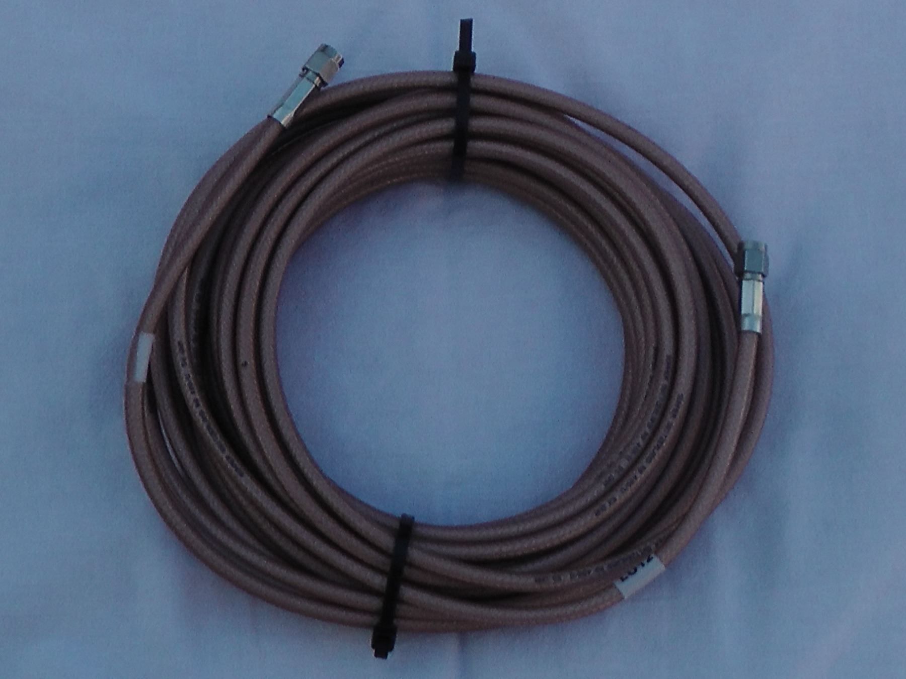 Radiocomunicazione: RG400/U, 50Ω, SMA, Länge >4m, neu – Nuovo (secondo la descrizione) da Neerach venduto da stens