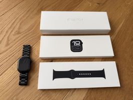 Apple Watch Series 10 46 mm GPS + Cellular – Jet Black
